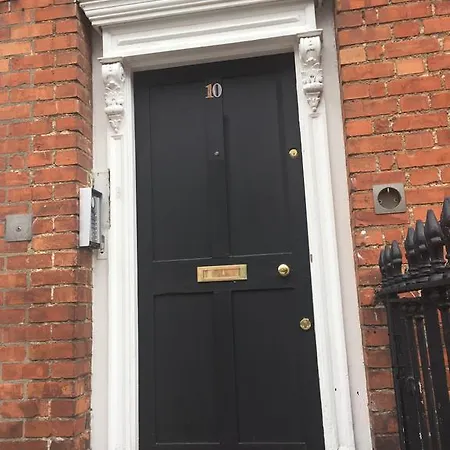 Sherrard Street Apartmán *