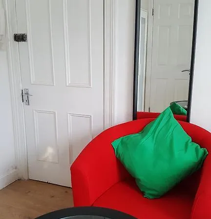 Apartament Sherrard Street